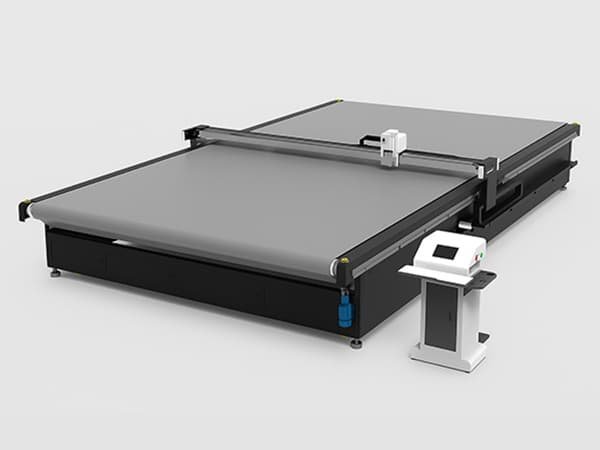 Extra-large-fabric-cutting-machine_compressed